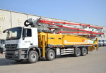 62m Concrete Pump Truck HB62V Famous Chassis Construction - Image 3