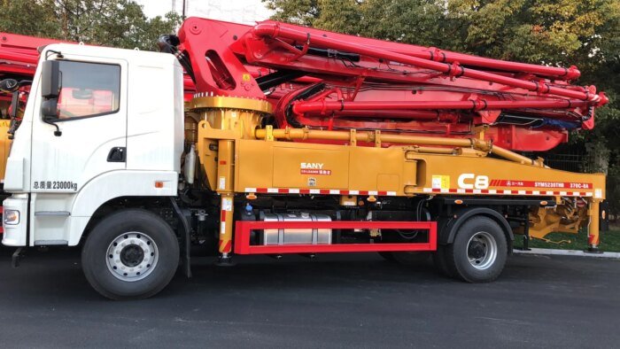 37m Truck-Mounted Concrete Pump 370C 120m3/h Sale - Image 2