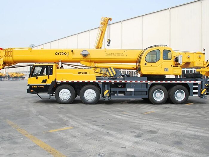 110t Truck Crane XCT110 Heavy Mobile Crane for Algeria - Image 2