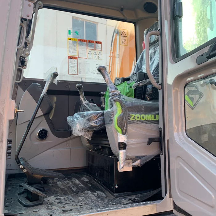 Zoomlion ZE60 Mini Crawler Excavator High-Efficiency Sale - Image 6