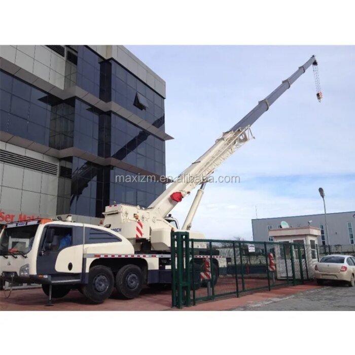 Industrial 25 Ton Truck Crane TTC025G-V Sale - Image 4