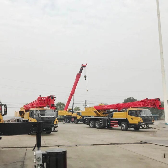 SC200/200 High Speed Double Cage Construction Hoist - Image 3