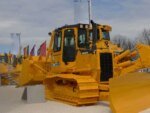 Famous Brand Crawler Bulldozer High Efficiency Earthmoving Machinery - Image 3