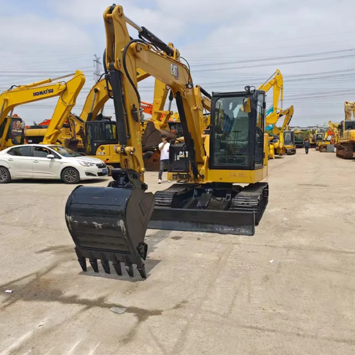 Used Caterpillar 306.5 Mini Excavator 2023 55HP 6150kg Low Hours - Image 4