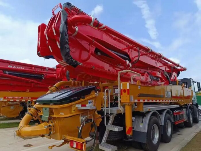 61m 6-Section Boom SYM5463THBFB 620C-10A Concrete Pump Truck - Image 4