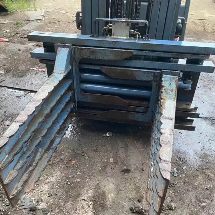 JAC H35 Used Forklift 4.5m Lift Three Gantry Flat Clamp Low Price - Image 5