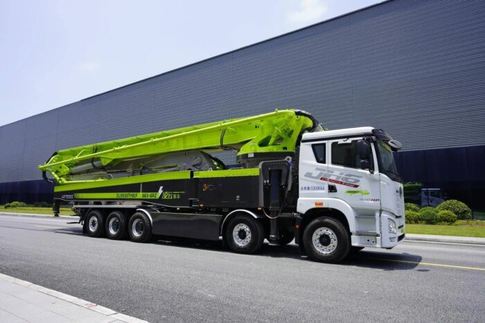 ZLJ5530THBJF 66m 6-Section Boom 180m3/h Concrete Pump Truck - Image 3