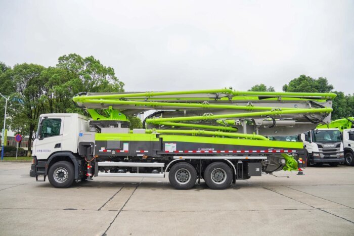 ZLJ5350THBSF 52X-6RZ 52m Concrete Pump Truck Hot Sale - Image 2