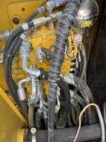 305.5E2 Mini Excavator 5400kg 2023 Second Hand Motor Pump Bearing - Image 6