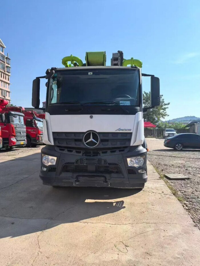 2020 Zoomlion 49.3m Benz Chassis Pump Truck 170m/h 1381h - Image 2