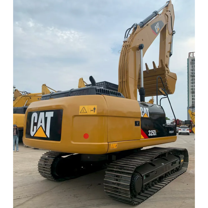 Japan Used CAT325D 25Ton Crawler Excavator Cost Effective - Image 3