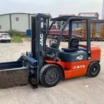 JAC H35 Used Forklift 4.5m Lift Three Gantry Flat Clamp Low Price