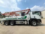 XS37 Concrete Pump Truck 120m3/h 37m Boom for Sale - Image 3