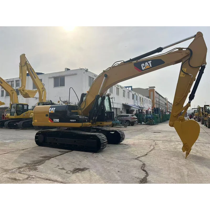 Used Cat 320d2 Excavator Good Condition High Quality Sale - Image 3
