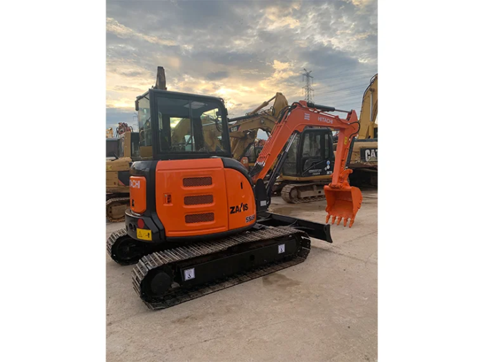 Used HITACHI ZX55 5.5 Ton Crawler Excavator 2020 Model - Image 2