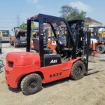 Used Hangcha A35 3.5T 3Mast 4.5M Forklift - Image 3