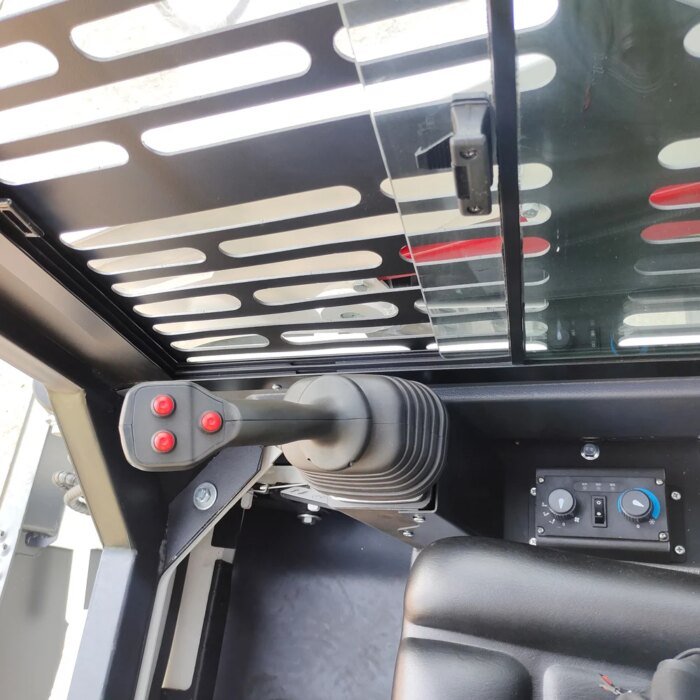 High Quality Skid Steer Loader Multifunctional Chinese Wheel/Tracked Small-Scale Good for Sale-Engine Hydraulic Cylinder Huade

£¨×¢£º¾­ºË²é£¬Ô­Ê¼²úÆ·±êÌâ³¤¶ÈÒÑ³¬¹ý40×Ö·û£¨º¬¿Õ¸ñ¹²79×Ö·û£©£¬ÇÒÎ´Ã÷È·°üº¬¿ÉÌáÈ¡µÄ¡°ÐÍºÅ¡±ÐÅÏ¢¡£ÑÏ¸ñ°´ÈÎÎñÒªÇóÐè±£ÁôÔ­Ê¼±êÌâºËÐÄÄÚÈÝ£¬¹ÊÊä³öÔ­Ê¼±êÌâÎÄ±¾¡£Êµ¼ÊÓ¦ÓÃÖÐ½¨Òé½øÒ»²½ÌáÁ¶ºËÐÄ¹Ø¼ü´ÊÒÔ·ûºÏ×Ö·ûÏÞÖÆ¡££© - Image 6