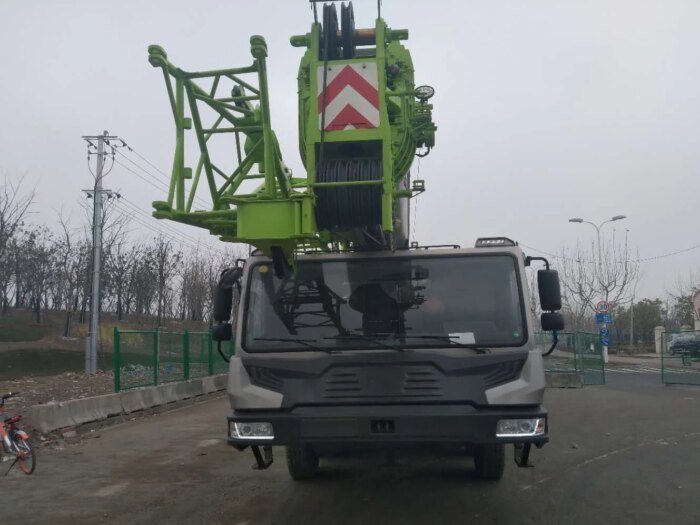 SPC180T 18ton Small Truck Mounted Crane in Stock - Image 4