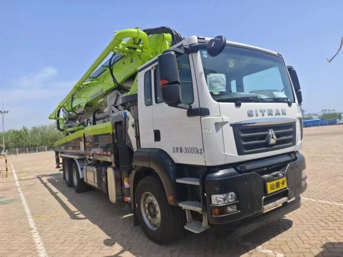 Zoomlion 50X-6RZ 50m 297KW Mobile Concrete Pump - Image 4