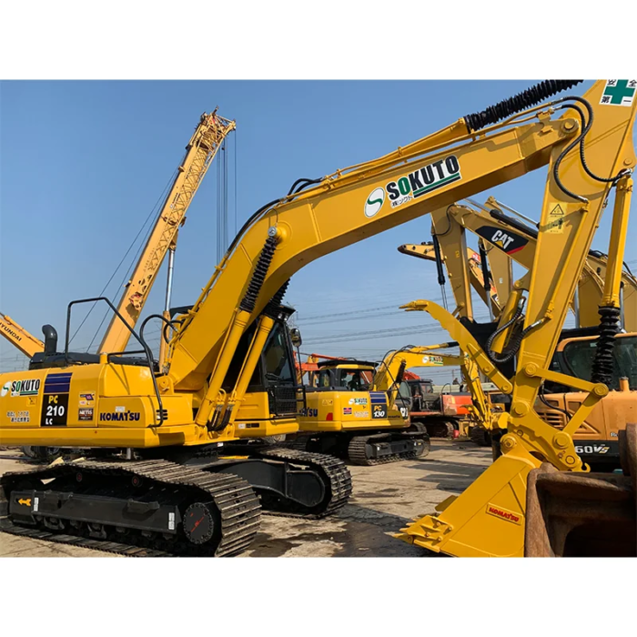 Komatsu PC210 Used Crawler Excavator 95% New with Attachments - Image 2