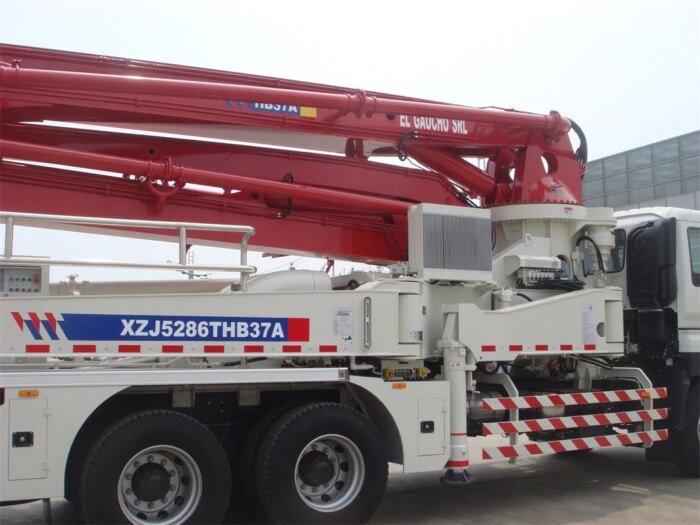 China HB39V 39m Truck-Mounted Concrete Pump - Image 4
