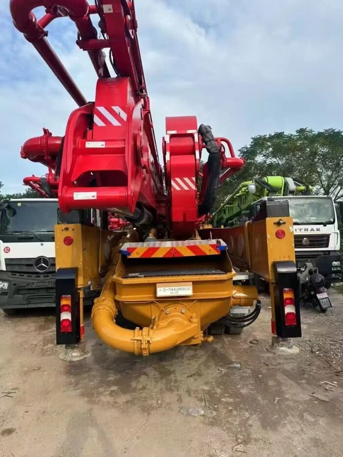 2022 Sany 62m Diesel Concrete Mixer 180m/h Engine Pump - Image 4