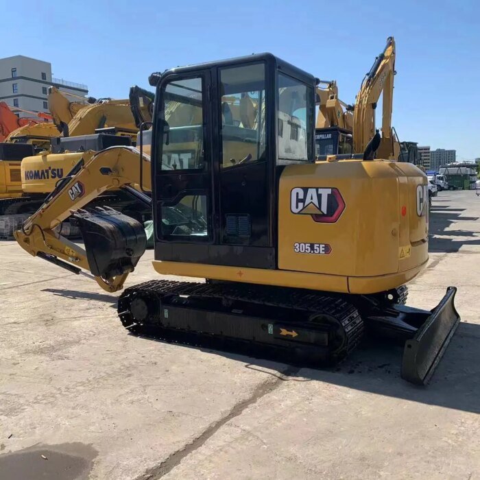 305.5E2 Mini Excavator 5400kg 2023 Second Hand Motor Pump Bearing - Image 2