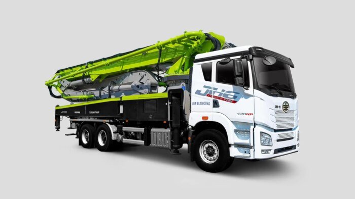 Zoomlion 52X-6RZ 52m Concrete Truck-Mounted Pump FAW Chassis - Image 5