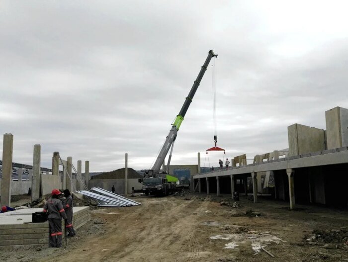 15 Ton Truck Mounted Crane SQ14SK4Q for UAE - Image 6