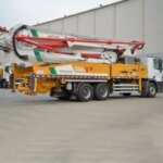62m Concrete Pump Truck HB62V Famous Chassis Construction - Image 4