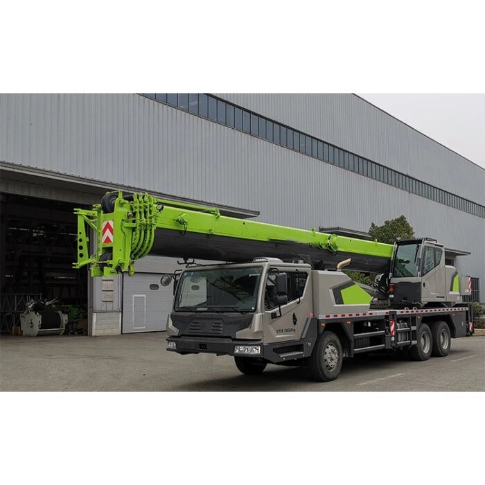 100 Tons Crawler Crane SCC1000A-6 Competitive Price - Image 3