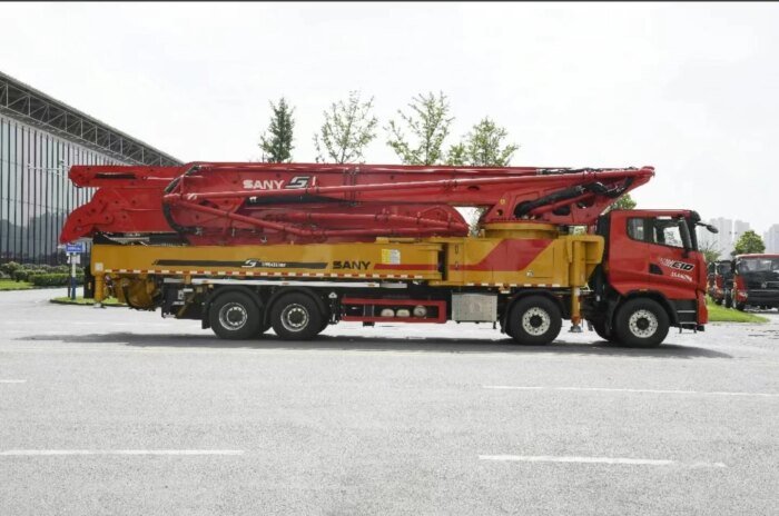 YG5502THB 620C-10 62m Truck Mounted Concrete Pump - Image 2