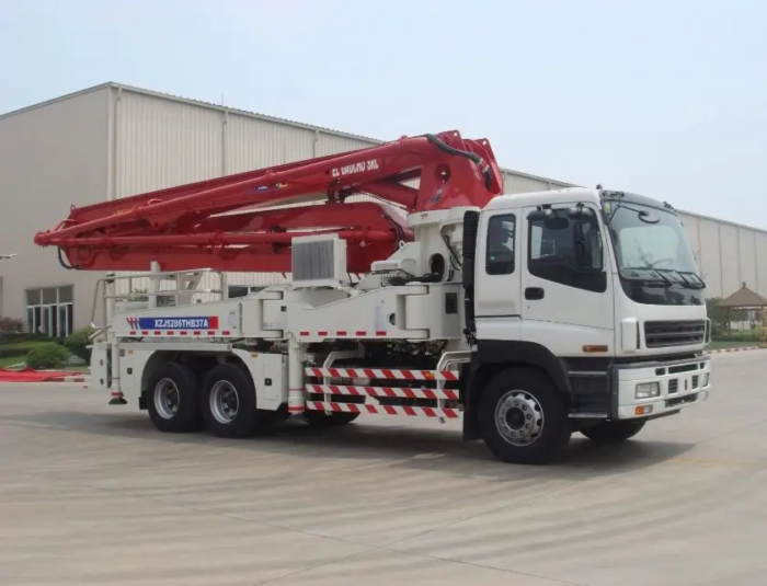 Hb37 37m 287kw Concrete Pump High Quality Customizable - Image 3