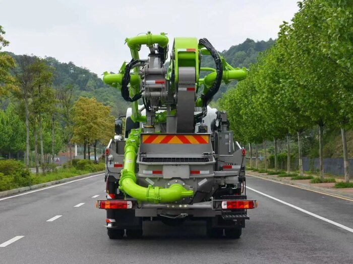 ZLJ5200THBJF 31m 5-Section Boom Concrete Pump Truck 125m3/h - Image 6