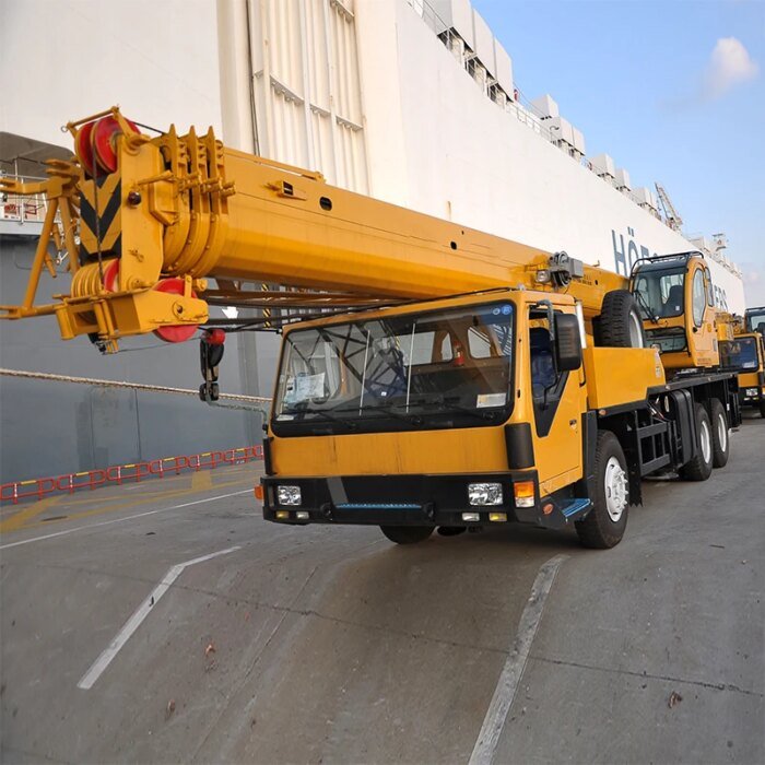 135 Ton Hydraulic Crawler Crane SCC1350A Best Price - Image 6
