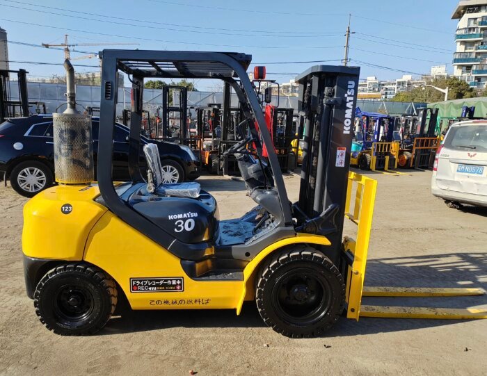 KOMATSU 30 3 Ton Japan Second Hand Forklift High Efficiency - Image 5