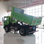 High Rise Hydraulic Man Lift Platform Machine - Image 2