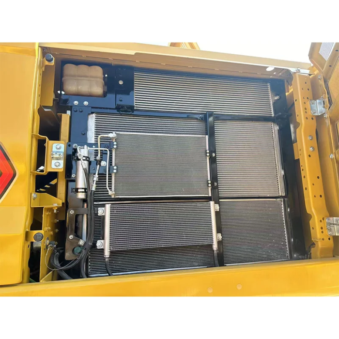 Used Caterpillar 336GC 33T Crawler Excavator 2024 269HP 36000KG - Image 5