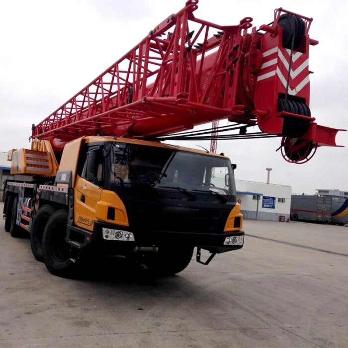 85t XCT85 Mobile Truck Crane 60m High Performance - Image 3