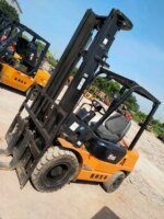 HANGCHA H35 3.5 Ton Used Forklift High Efficient Engine - Image 2