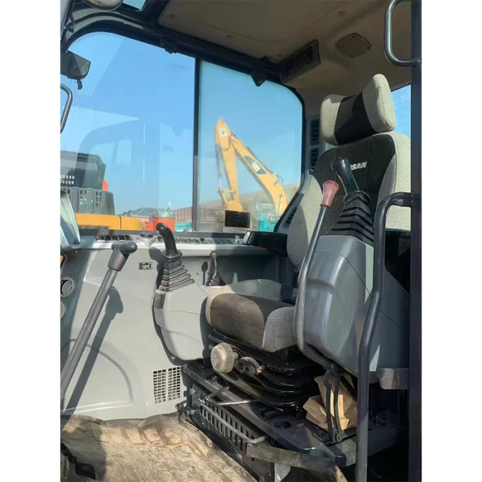 Used DOOSAN DH60 6 Ton Crawler Excavator 2021 - Image 6