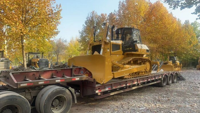 818F Hydrostatic Drive Dozer Mining Infrastructure - Image 6